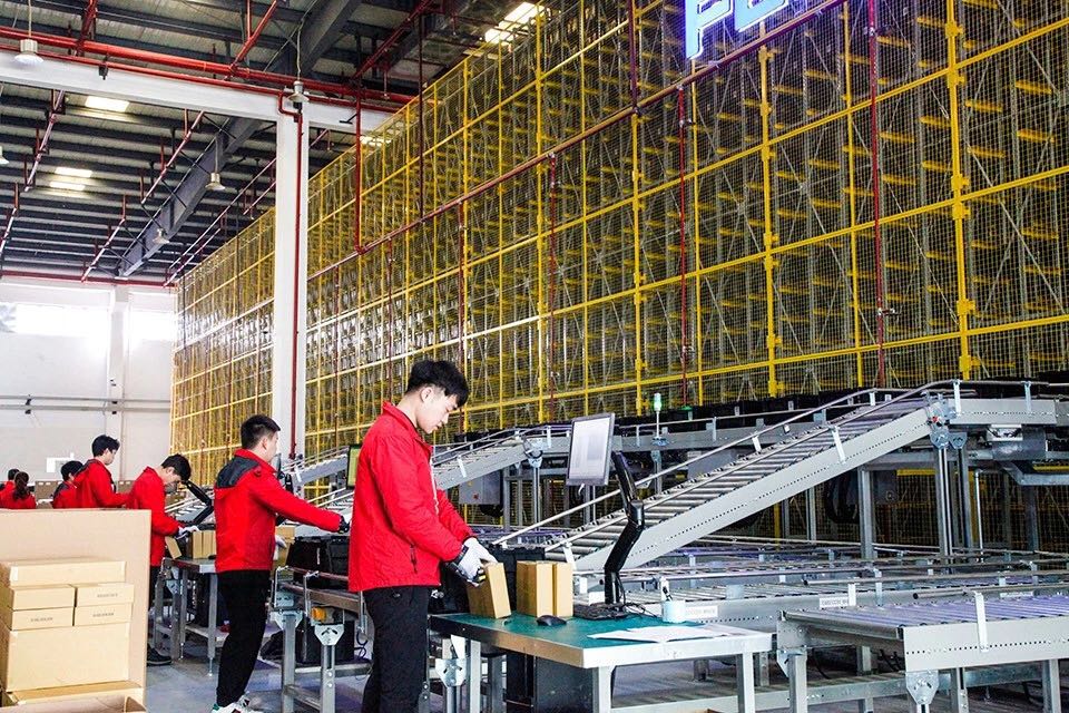 2019 "Excellent Engineering Award" AS/RS Warehouse 2019 "Excellent Engineering Award" AS/RS Warehouse