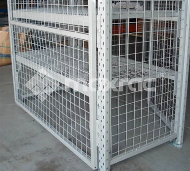 Why Wire Mesh Decking Is More Popular than Wood Panels Why Wire Mesh Decking Is More Popular than Wood Panels